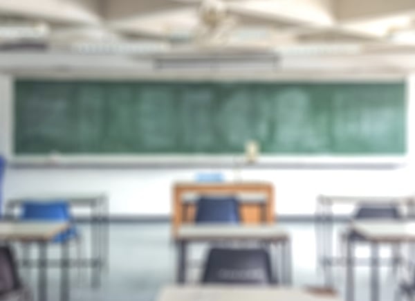 Treehouse Eyes in Winfield IL – early signs of myopia for children