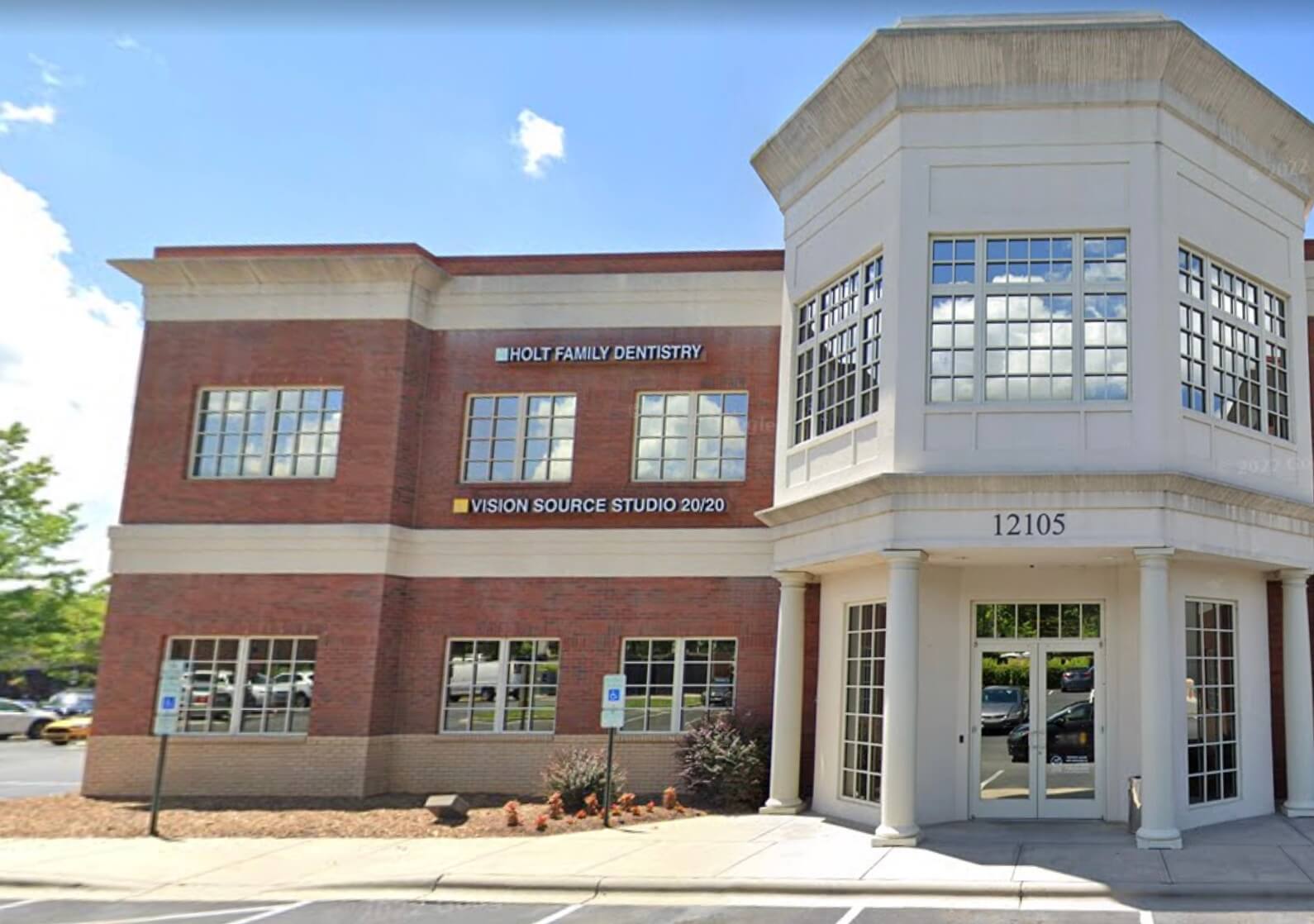 The storefront of Blink Eyecare, your trusted Treehouse Eyes provider in Ballantyne, NC.