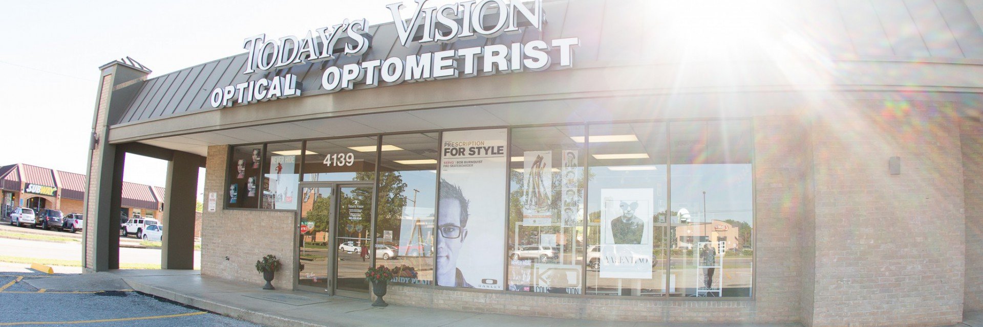 The storefront of Today's Vision, your trusted Treehouse Eyes provider in Tyler, TX.