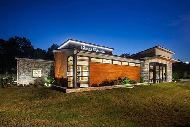 The Tullahoma Vision Associates clinic, your trusted Treehouse Eyes provider in Tullahoma, TN.